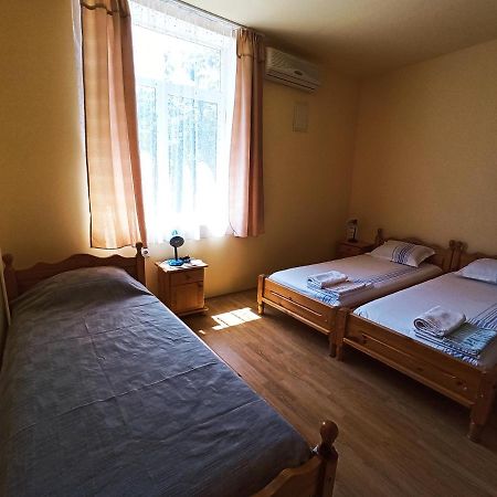 Pink Guest House Obzor Bagian luar foto